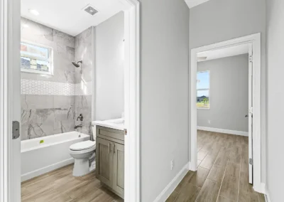 Napoli Investor Build Model by Legacy Construction