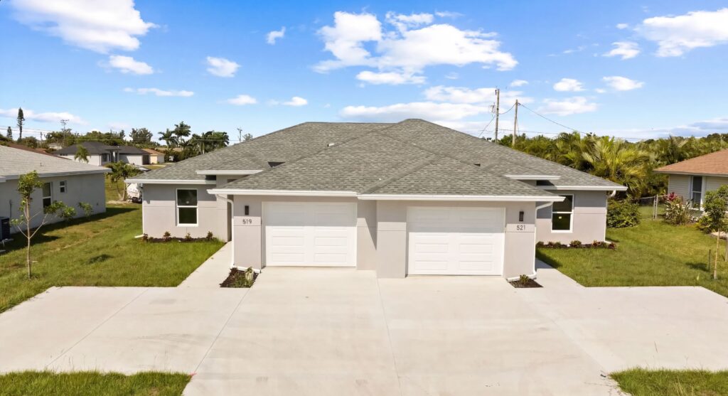 Background Image-Fort Myers Duplex Builder & Multi-Unit Construction